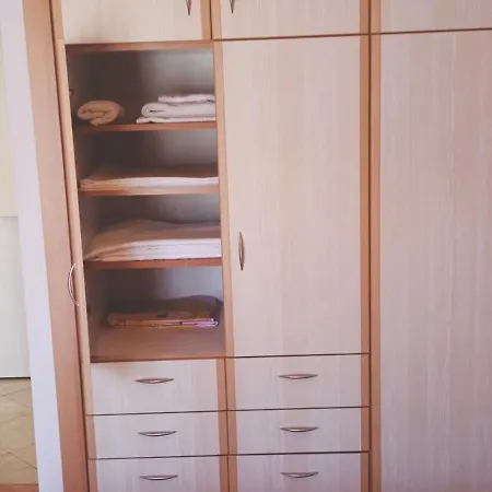 דירה Rosemary *